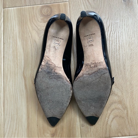 L.K.Bennett Black Pumps with side Bow - Picture 7 of 10